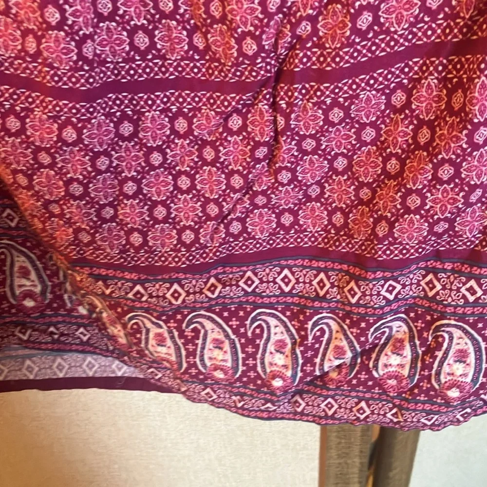 FINAL MARKDOWN Girls old navy Purple Paisley peasant style Top large 10/12